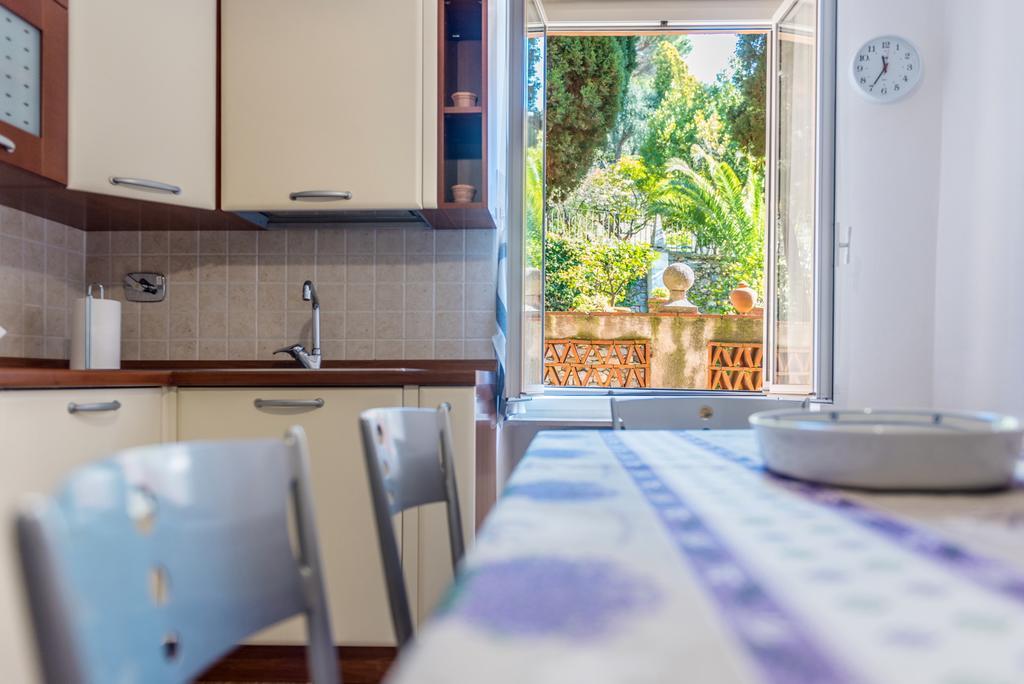 Casa Castelletto Apartamento Finale Ligure Exterior foto